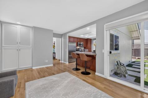 165 Pope Court Santa Rosa CA 95405