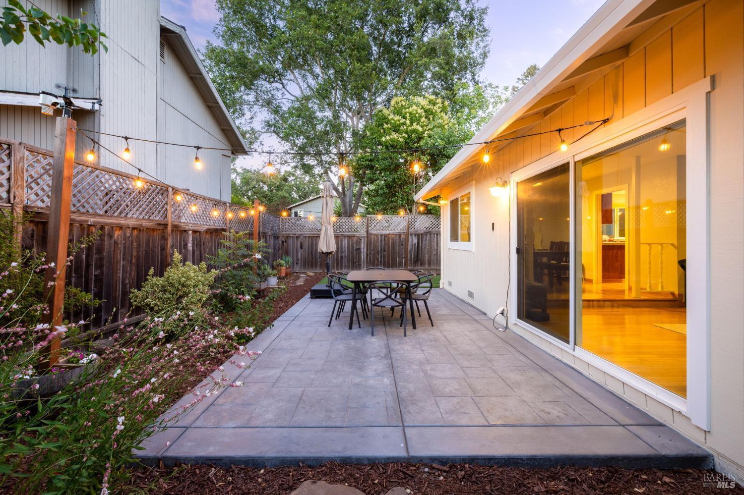 165 Pope Court Santa Rosa CA 95405