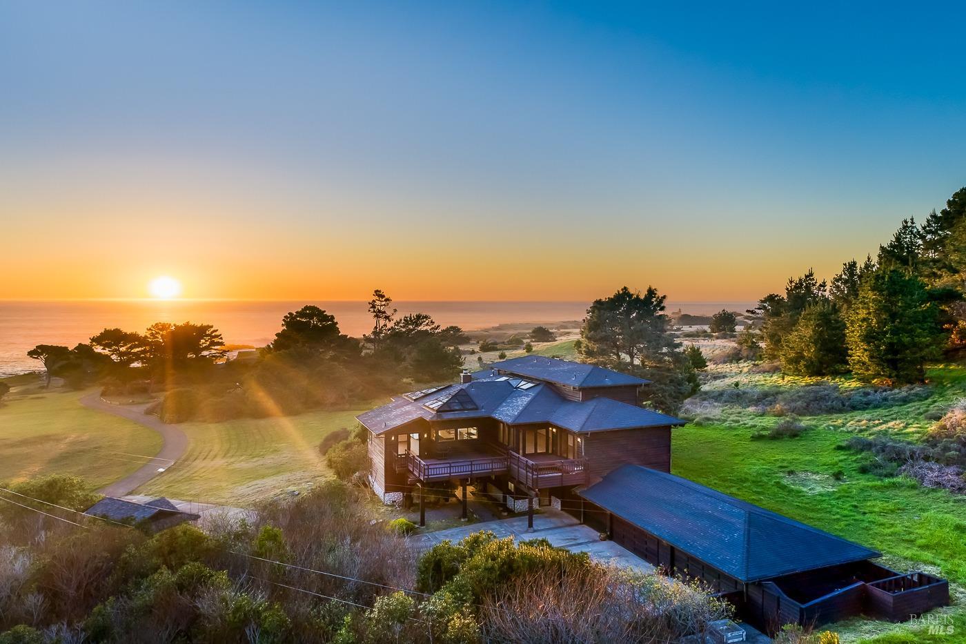 45460 Indian Shoals Road Mendocino CA 95460