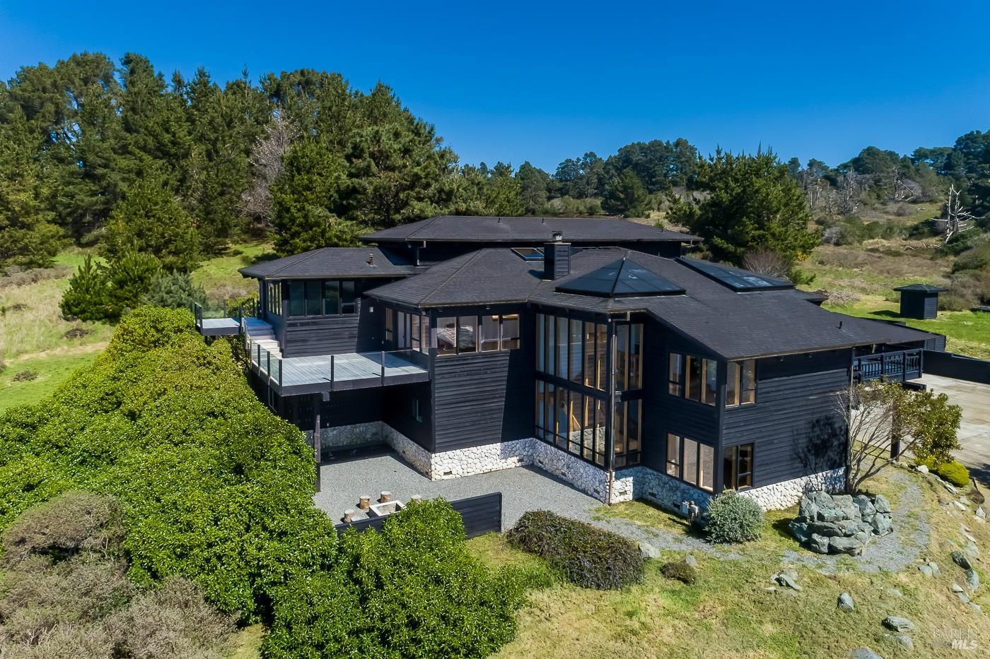 45460 Indian Shoals Road Mendocino CA 95460