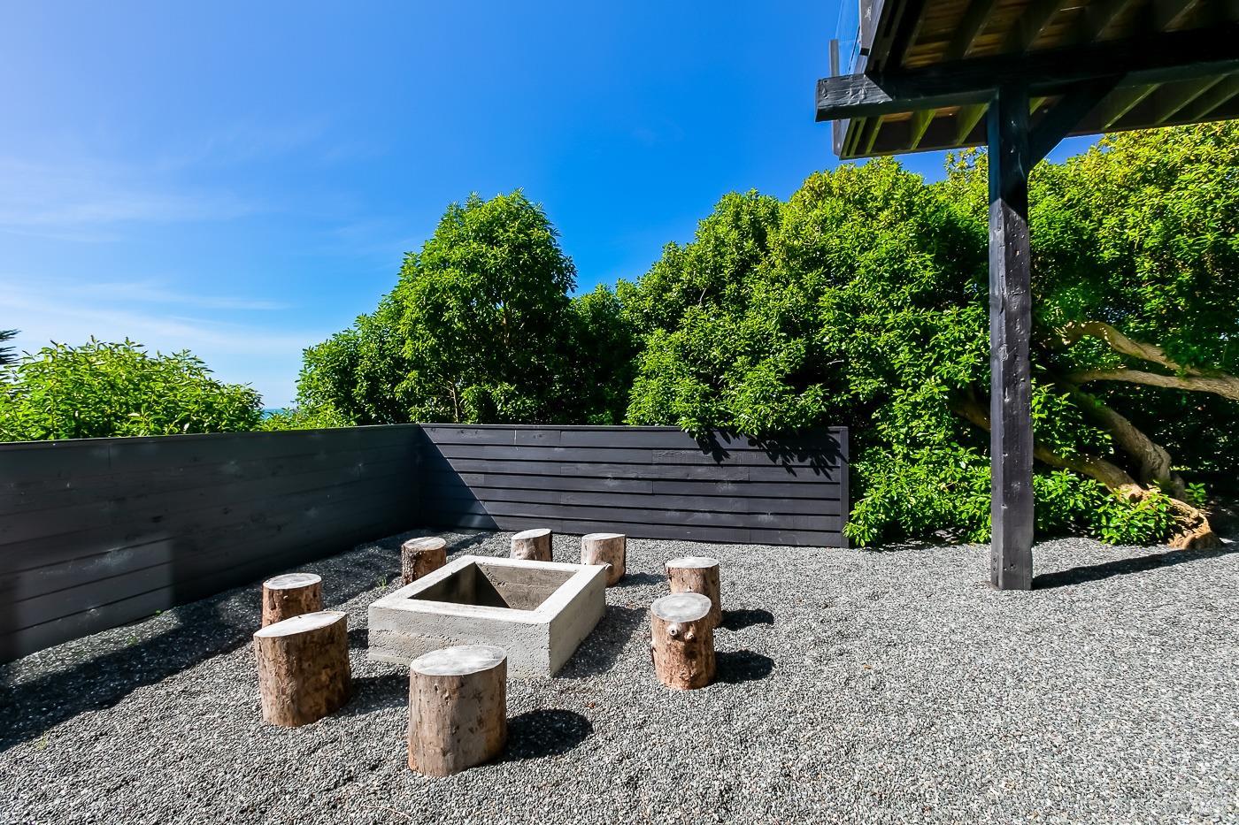 45460 Indian Shoals Road Mendocino CA 95460
