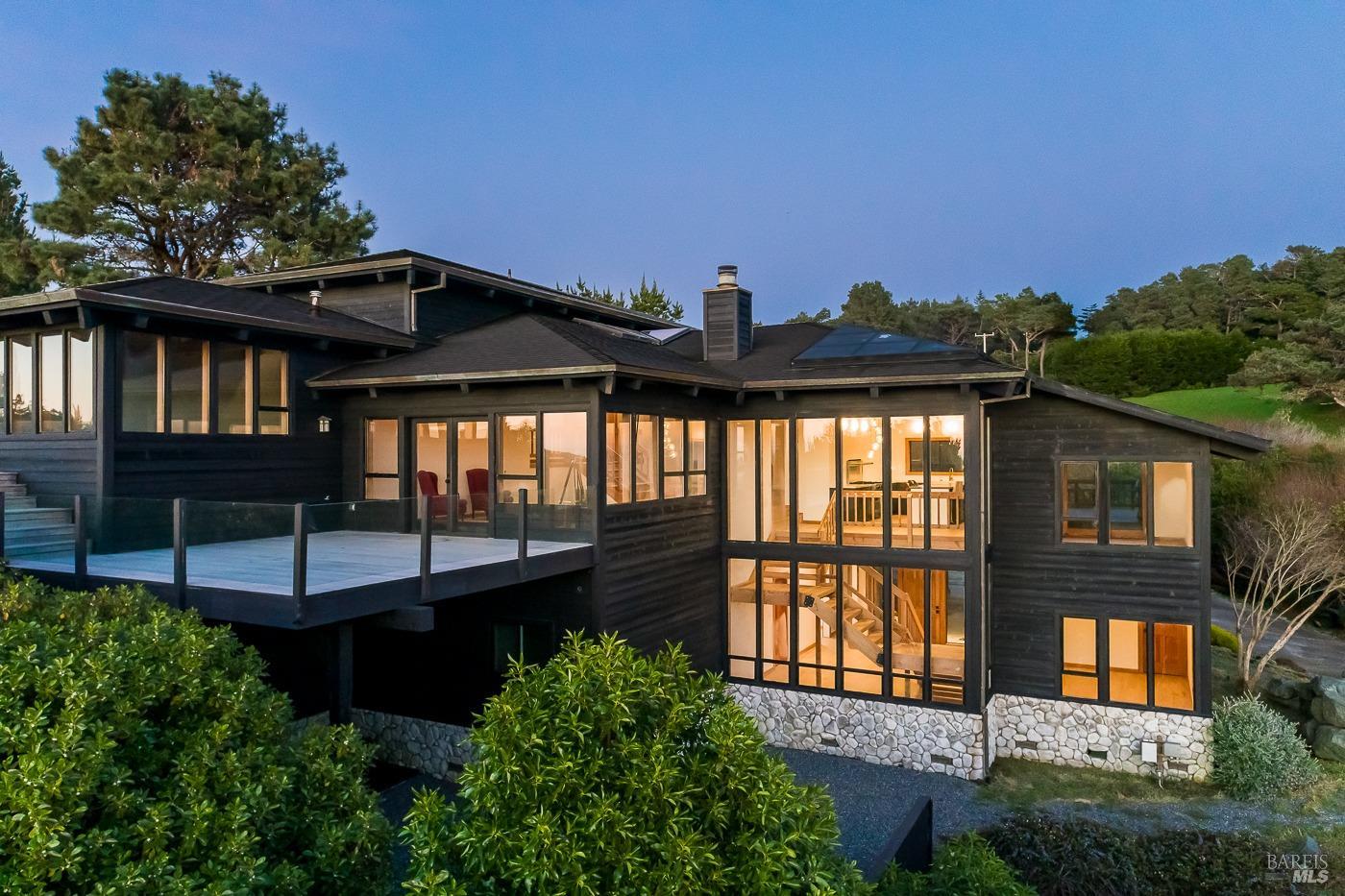 45460 Indian Shoals Road Mendocino CA 95460