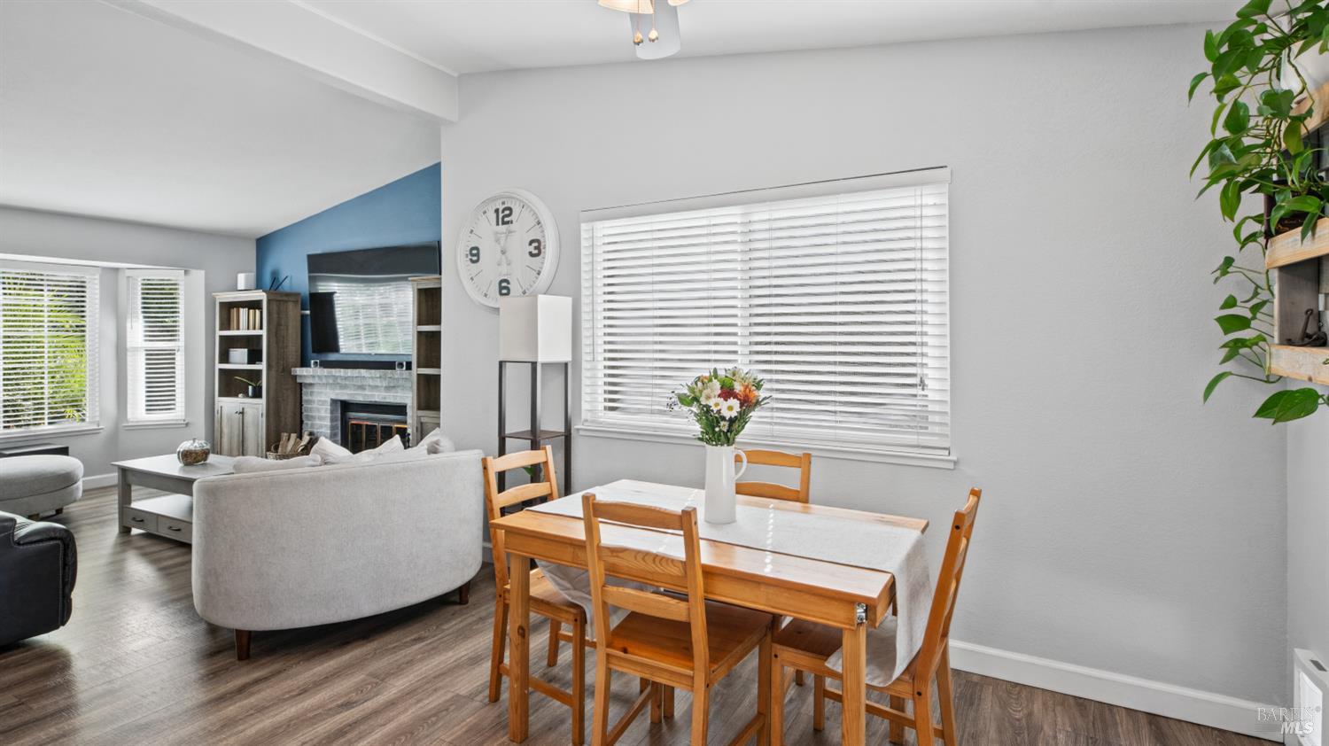 196 Marna Drive Vacaville CA 95687
