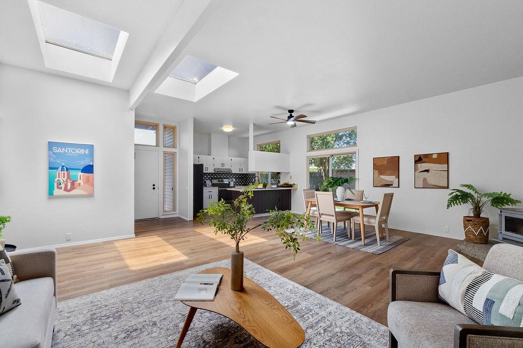 924 Del Oro Place Woodland CA 95695