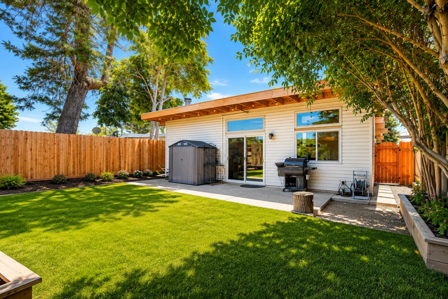 924 Del Oro Place Woodland CA 95695