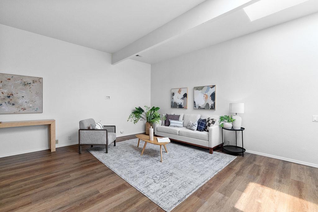 924 Del Oro Place Woodland CA 95695