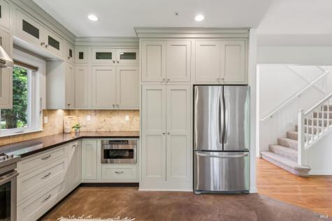 814 Cobbler Lane Petaluma CA 94952