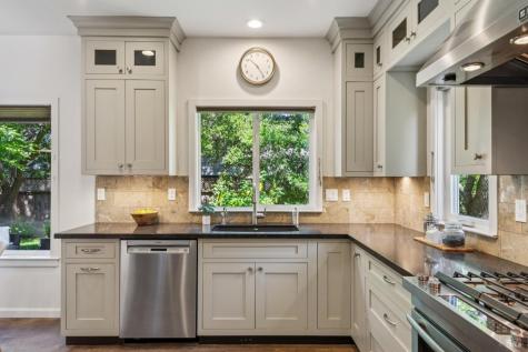 814 Cobbler Lane Petaluma CA 94952