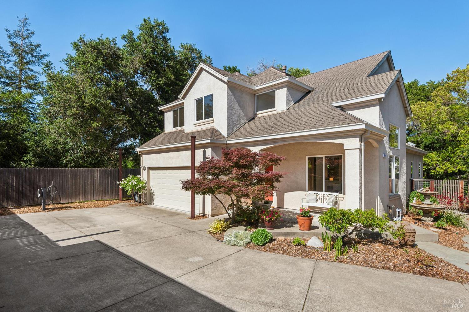 814 Cobbler Lane Petaluma CA 94952