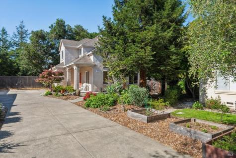 814 Cobbler Lane Petaluma CA 94952