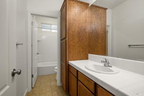 1707 Saint Anthony Way Santa Rosa CA 95404
