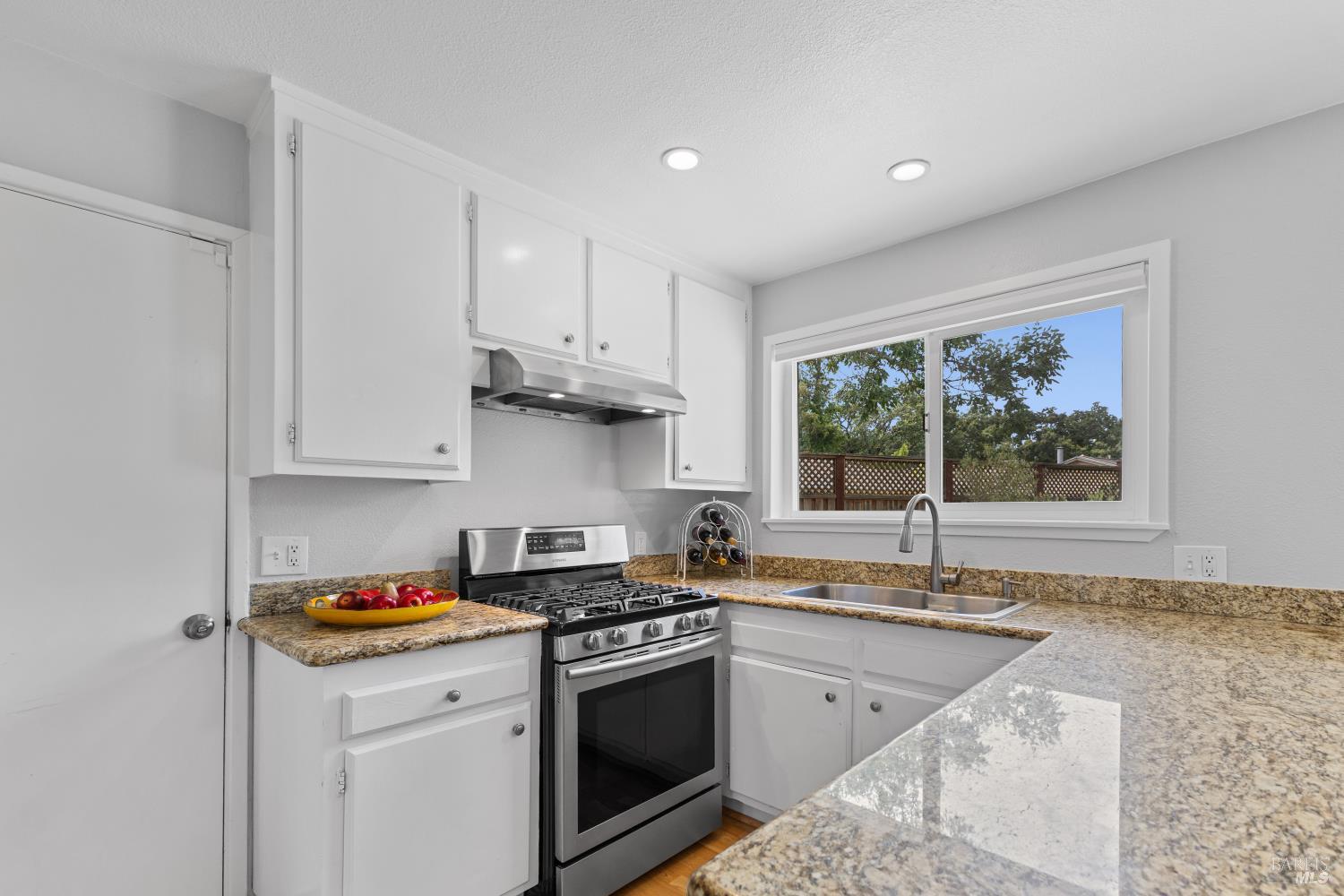 4755 Sunshine Avenue Santa Rosa CA 95409