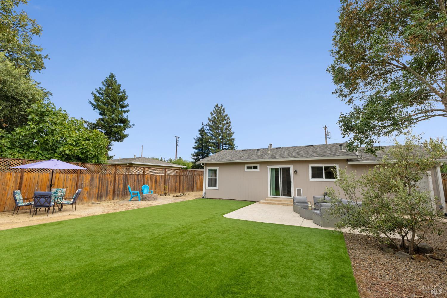 4755 Sunshine Avenue Santa Rosa CA 95409