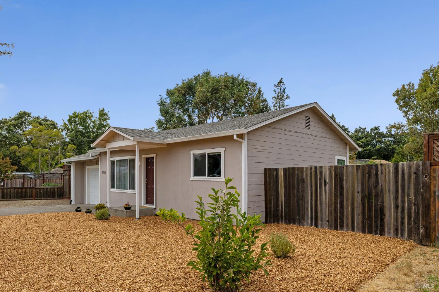 4755 Sunshine Avenue Santa Rosa CA 95409