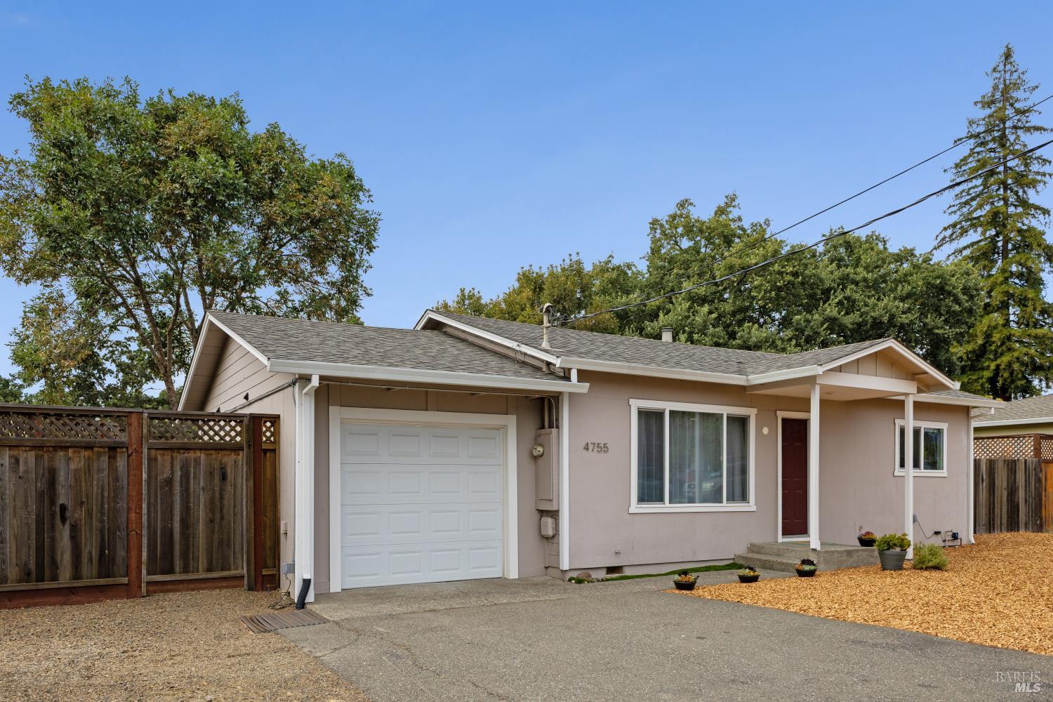 4755 Sunshine Avenue Santa Rosa CA 95409