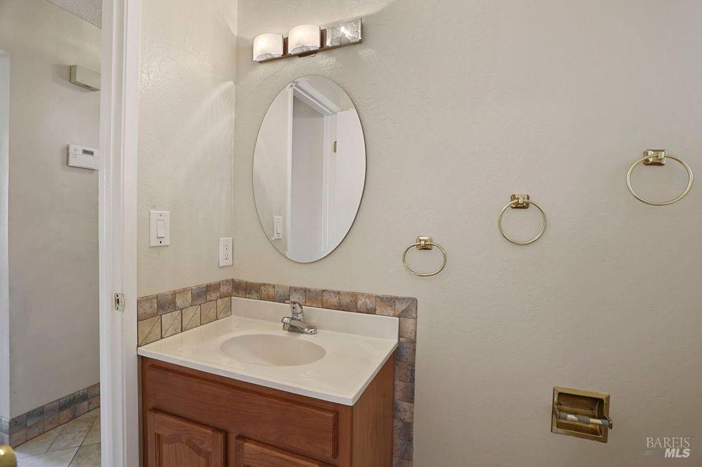 141 Ashton Street Vallejo CA 94591