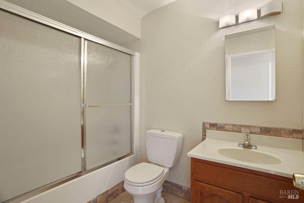 141 Ashton Street Vallejo CA 94591