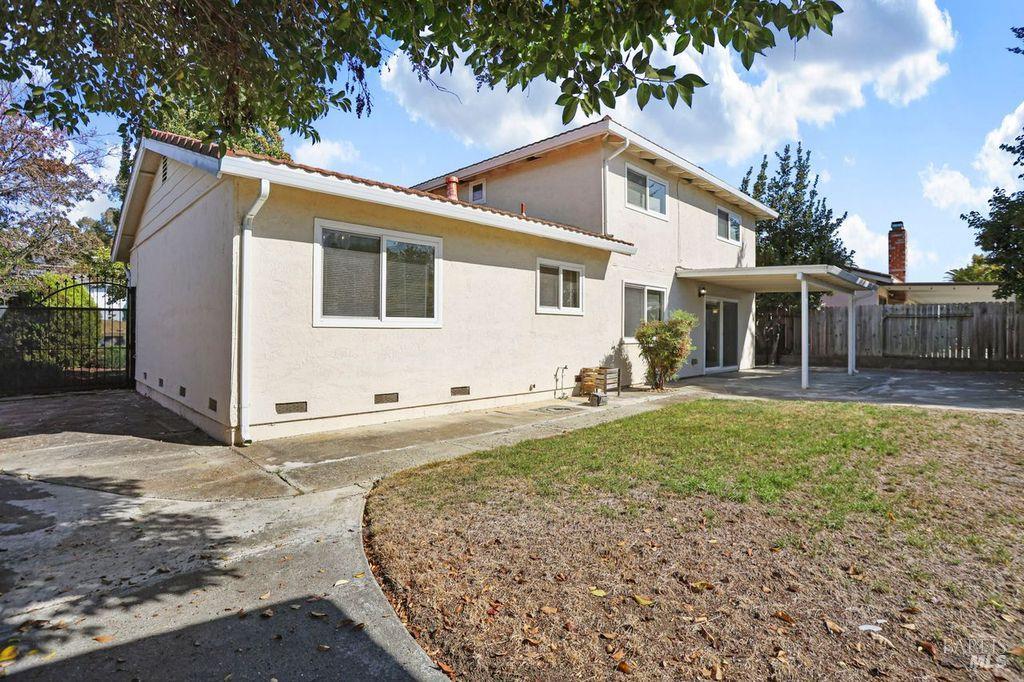 141 Ashton Street Vallejo CA 94591