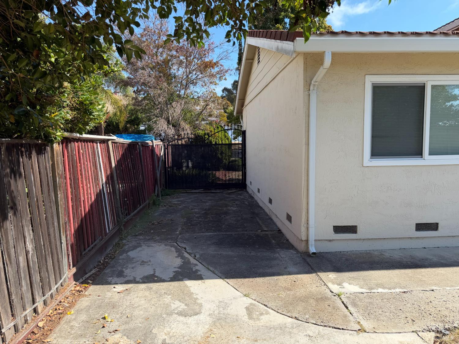 141 Ashton Street Vallejo CA 94591