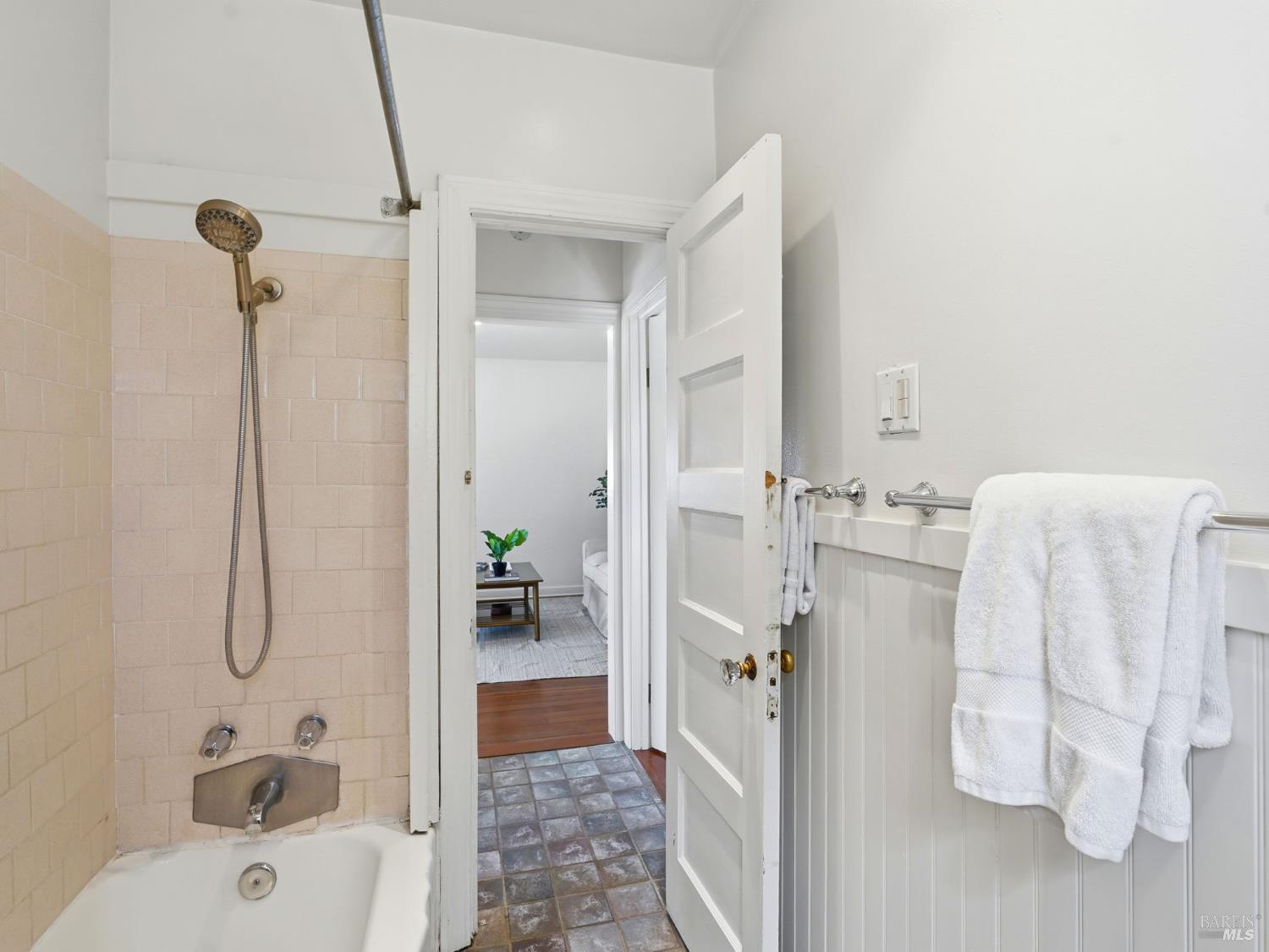 433 NE Lincoln Street Santa Rosa CA 95401