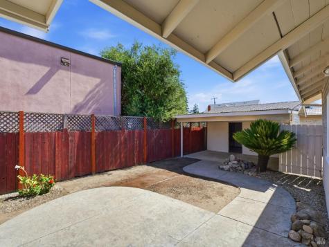 433 NE Lincoln Street Santa Rosa CA 95401