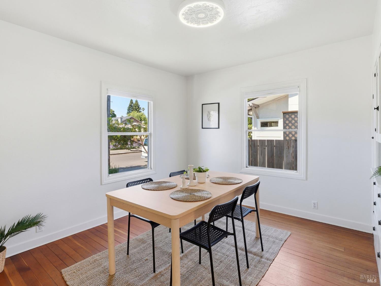 433 NE Lincoln Street Santa Rosa CA 95401