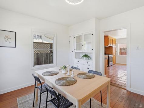 433 NE Lincoln Street Santa Rosa CA 95401