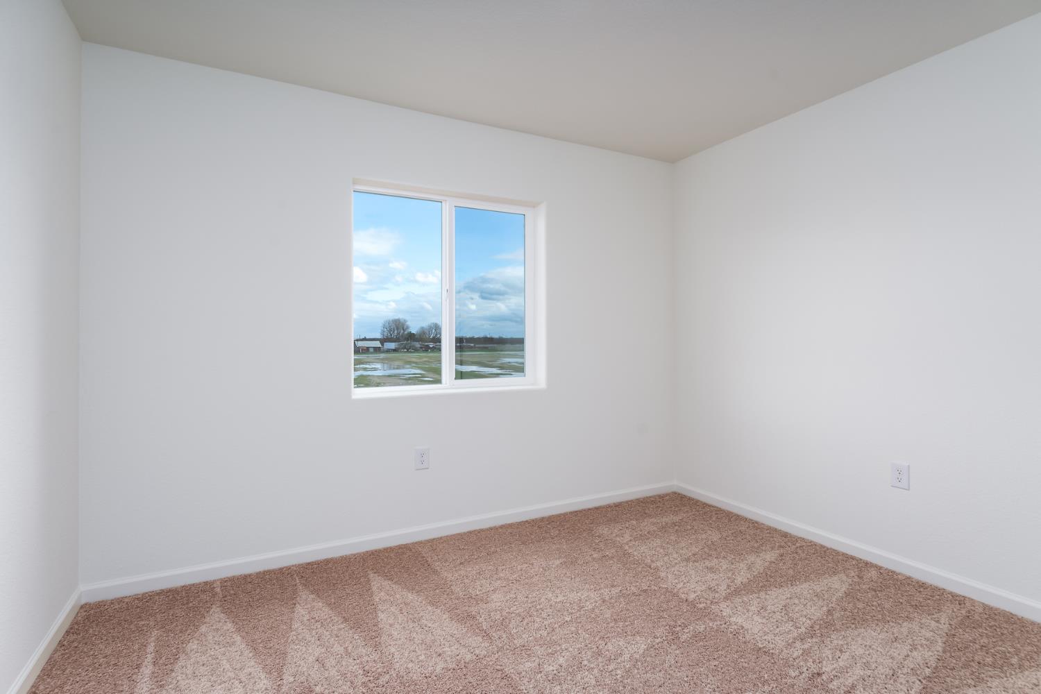 2262 George Court Newman CA 95360