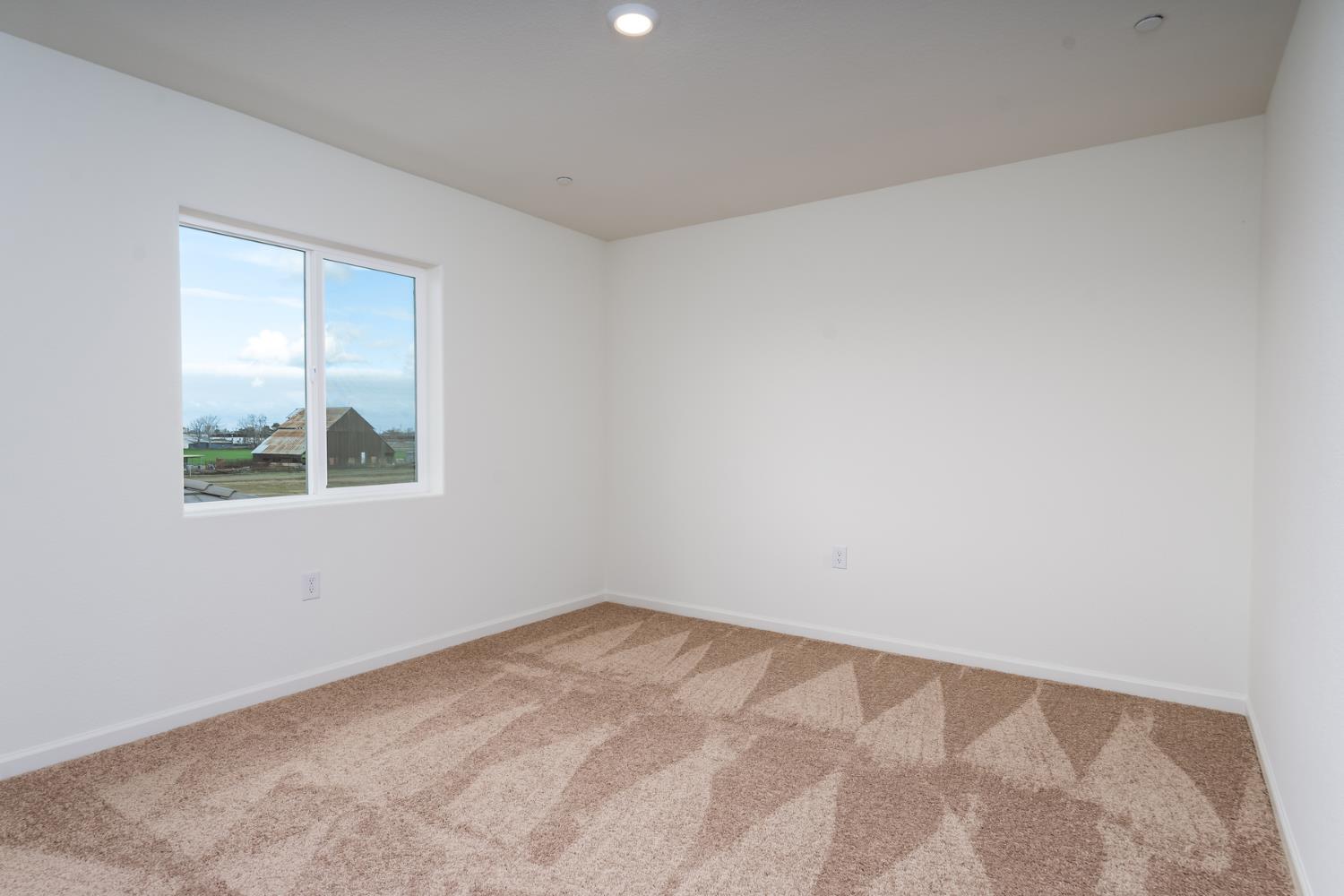 2262 George Court Newman CA 95360