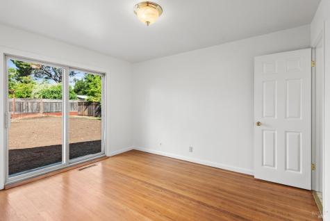 18917 Lomita Avenue Sonoma CA 95476