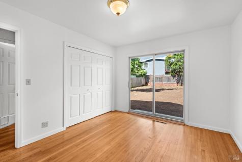 18917 Lomita Avenue Sonoma CA 95476