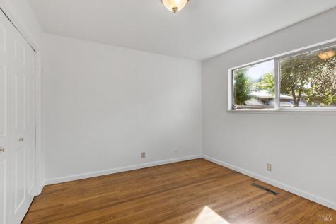 18917 Lomita Avenue Sonoma CA 95476