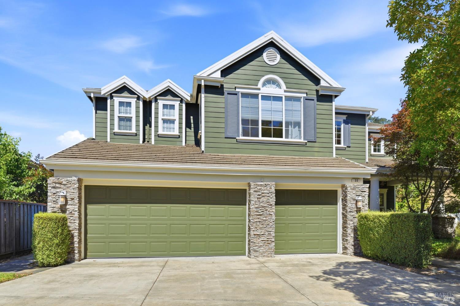 33 Pepper Creek Way Novato CA 94947