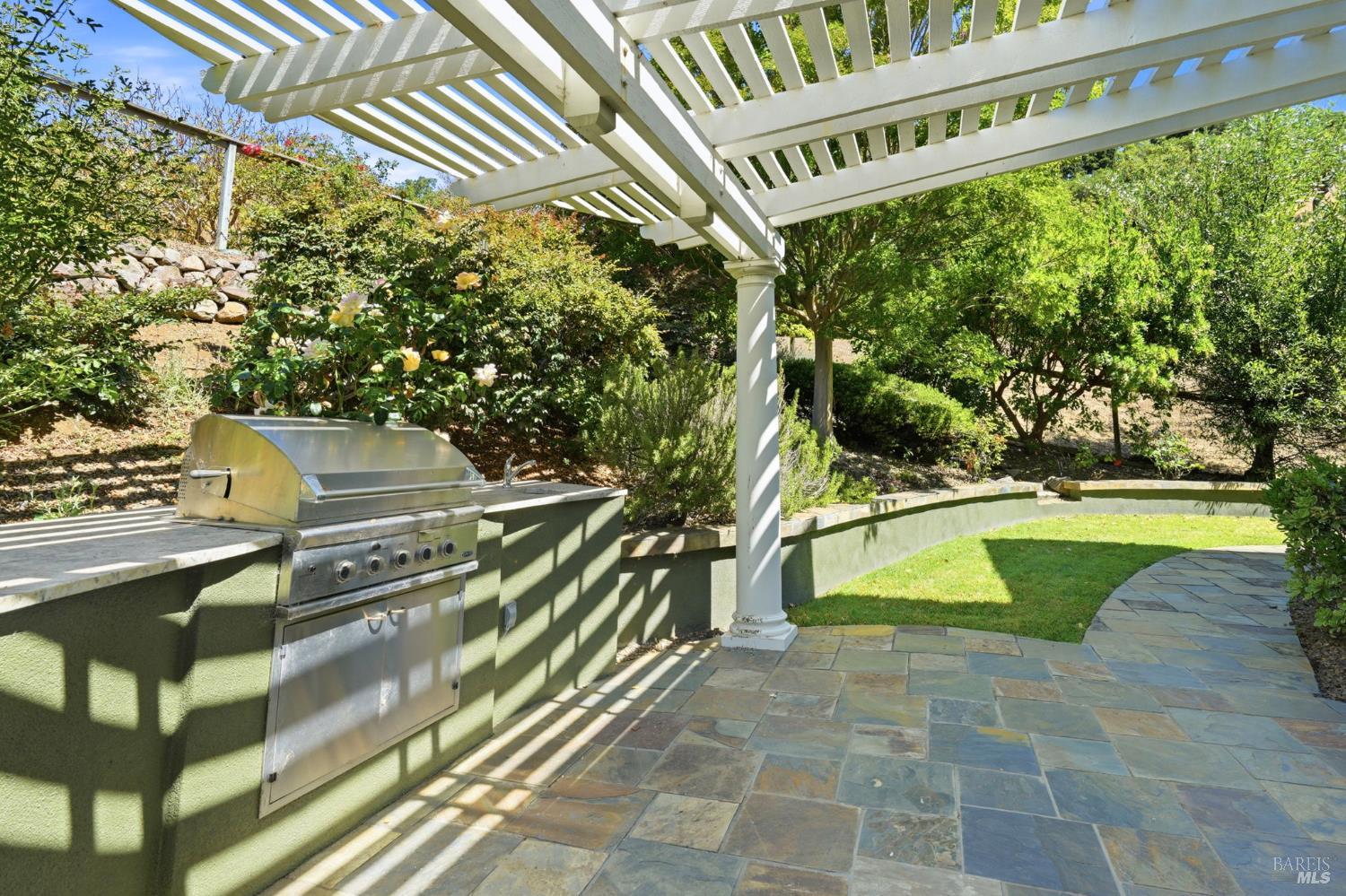 33 Pepper Creek Way Novato CA 94947