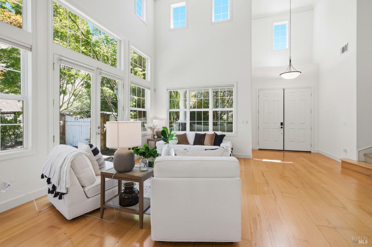 33 Pepper Creek Way Novato CA 94947
