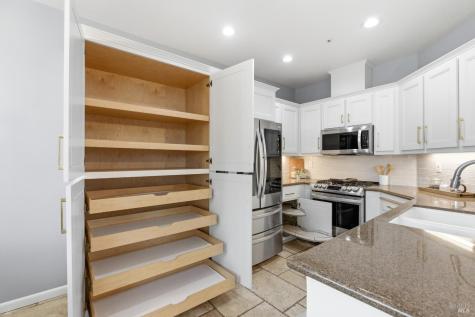 1216 Mateo Drive Rohnert Park CA 94928