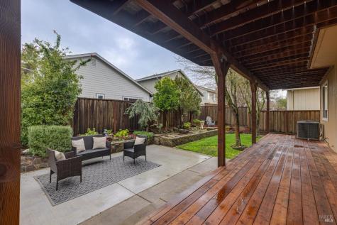 1216 Mateo Drive Rohnert Park CA 94928