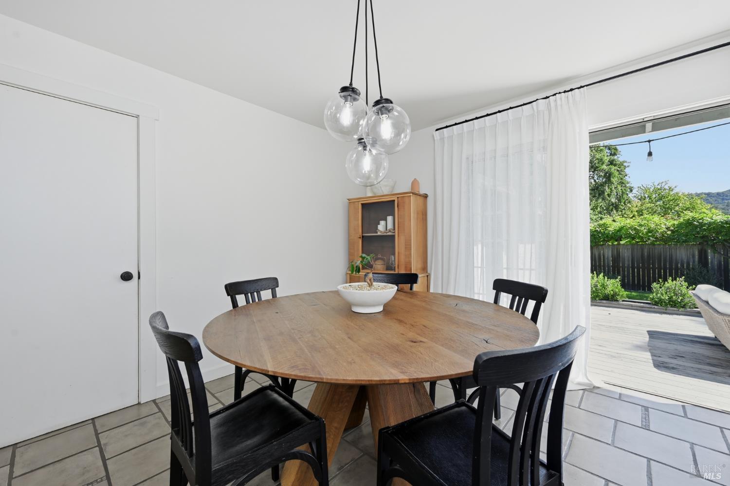 17217 Vailetti Drive Sonoma CA 95476