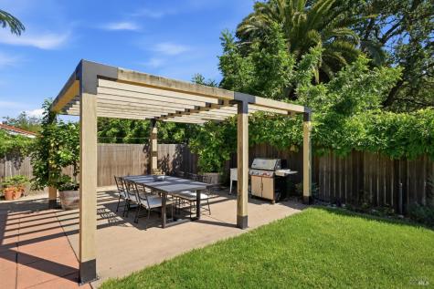 17217 Vailetti Drive Sonoma CA 95476