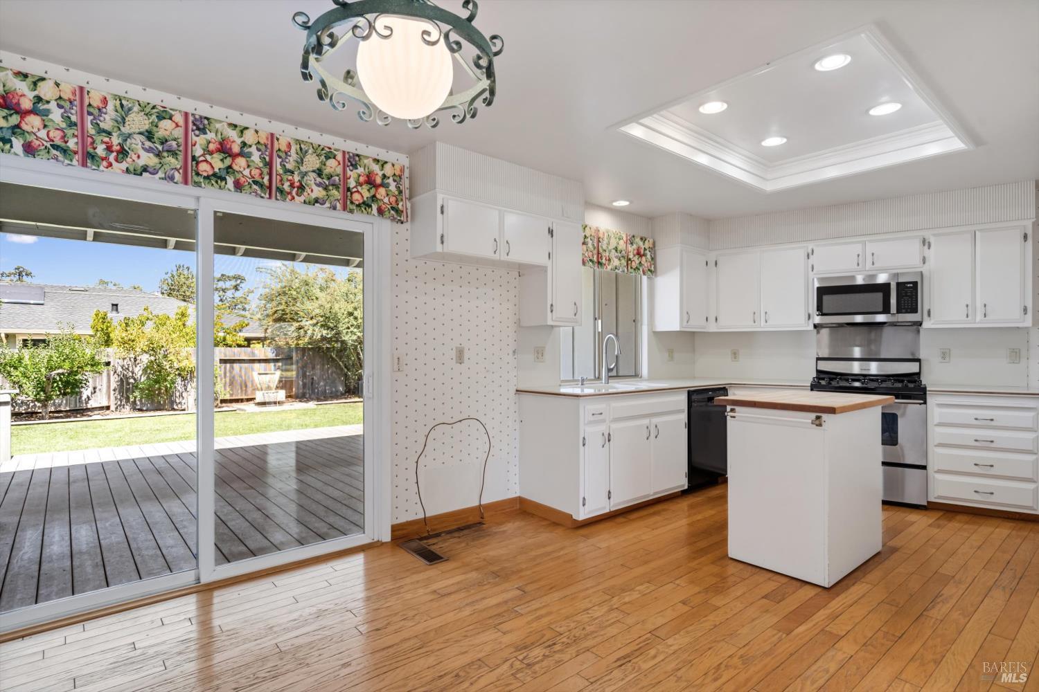 2908 Joyce Street Santa Rosa CA 95405