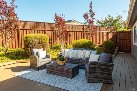 1972 Gardenview Circle Santa Rosa CA 95403