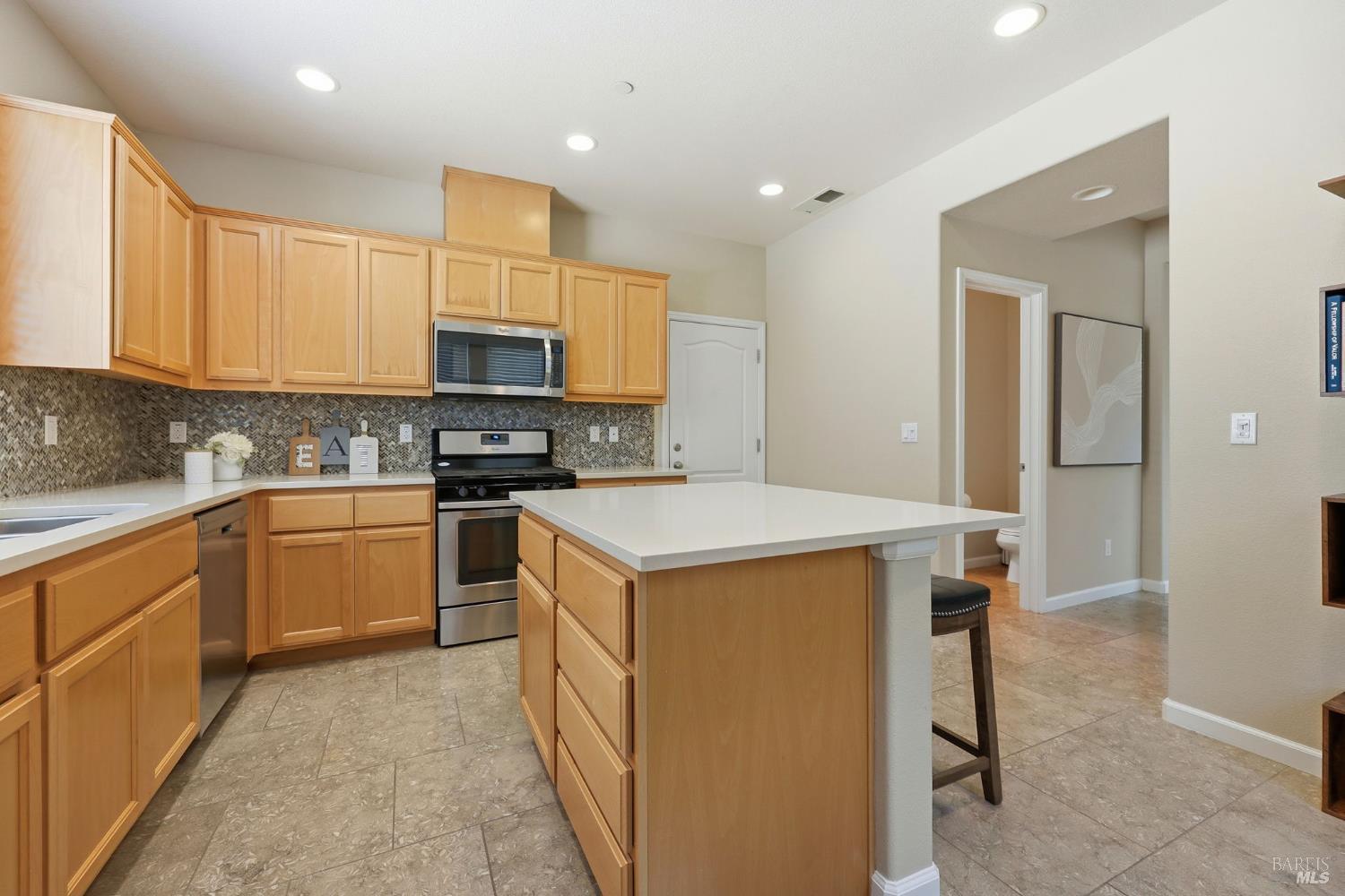 2318 Avignon Circle Santa Rosa CA 95403