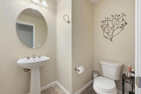2318 Avignon Circle Santa Rosa CA 95403