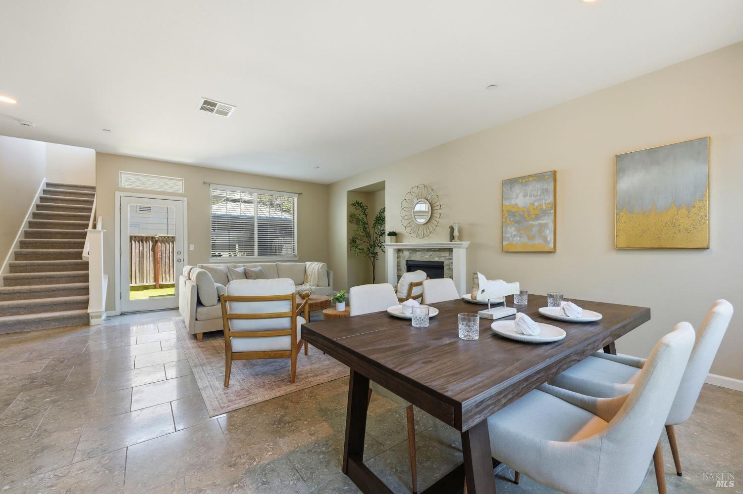 2318 Avignon Circle Santa Rosa CA 95403