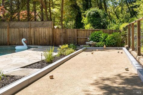 2 Brooke Drive Novato CA 94947