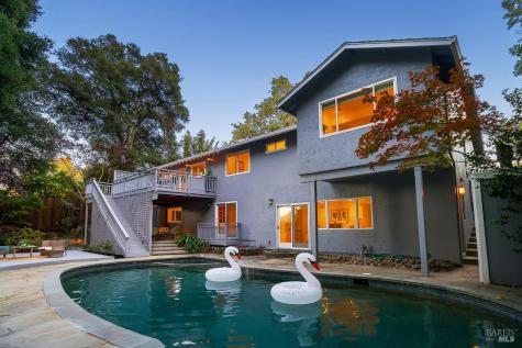 2 Brooke Drive Novato CA 94947
