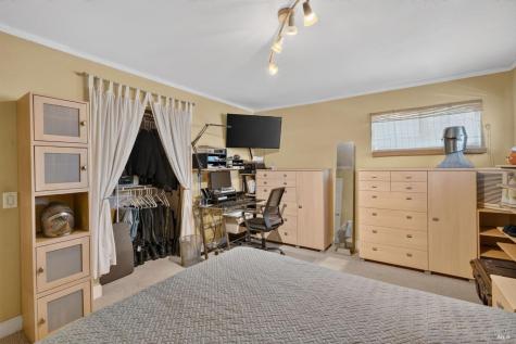 493 Hearn Avenue Santa Rosa CA 95407