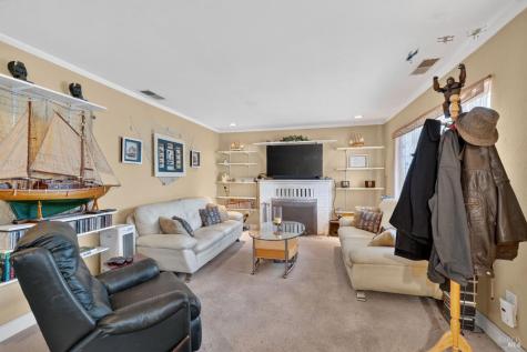 493 Hearn Avenue Santa Rosa CA 95407