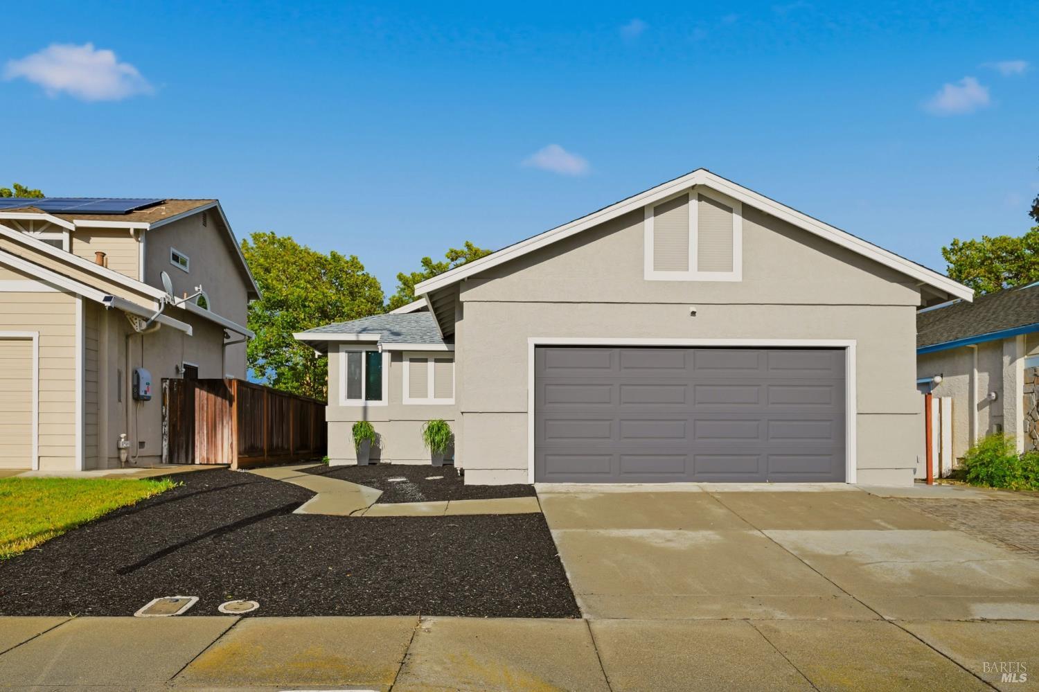 1045 Camellia Lane Suisun City CA 94585