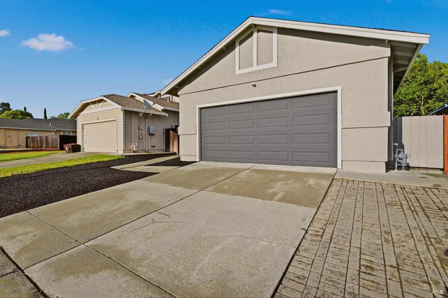 1045 Camellia Lane Suisun City CA 94585